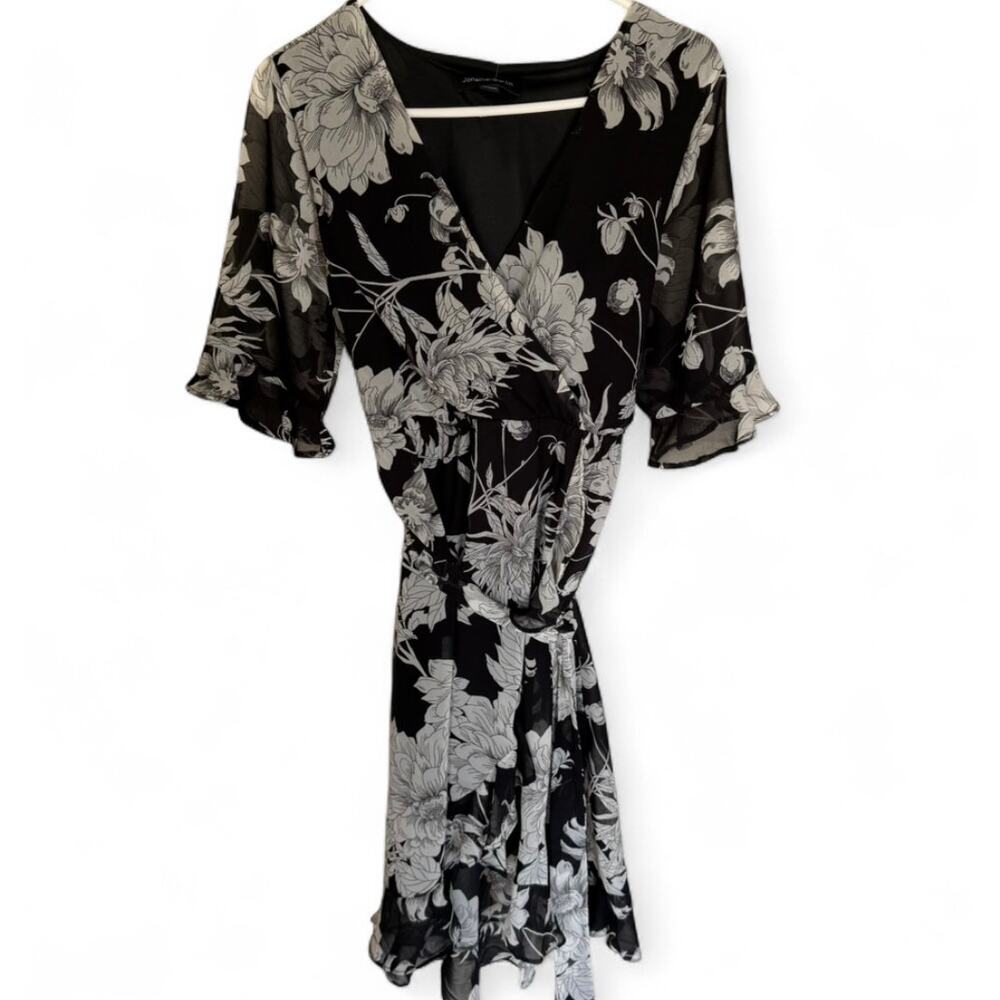 NWT Johnathan Martin Sz L White Floral V-Neck Wrap Dress Preppy Summer Ruffle